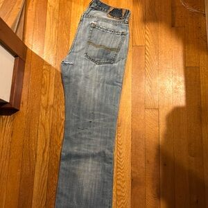 Men’s destroyed American eagle original straight jeans size 31x30